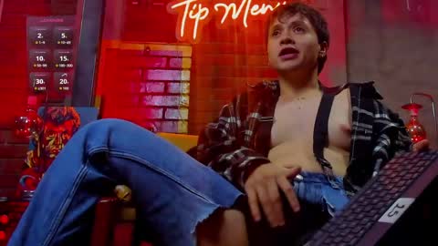 Miguel online show from 04/17/26, 08:12