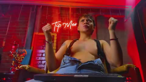 Miguel online show from 04/18/26, 07:18