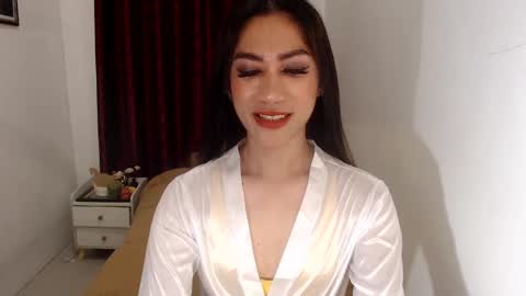 Snapshot of missangelxxx chatting on 12/22/24, 10:04 missangelxxx online show from 12/22/24, 10:04