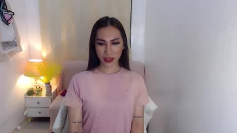 Snapshot of missangelxxx chatting on 11/05/25, 06:30 missangelxxx online show from 11/05/25, 06:30