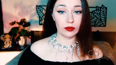 The divine Beverly online show from 03/01/25, 10:55