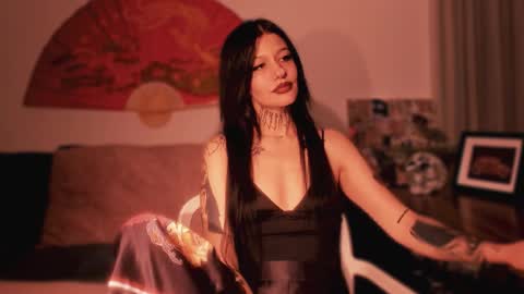 Snapshot of missblacklilith chatting on 10/26/25, 08:37 The Empress online show from 10/26/25, 08:37