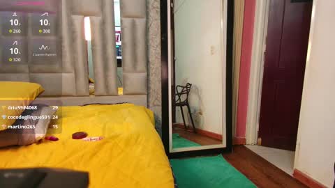 Miss Evelyn  online show from 10/02/25, 03:35