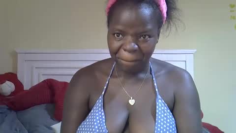 misscandy352_ online show from 04/13/26, 02:22