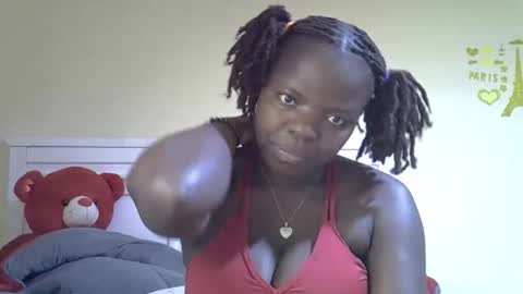 misscandy352_ online show from 04/17/26, 11:46