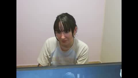 Snapshot of misscandy__ chatting on 09/19/25, 05:20 misscandy   online show from 09/19/25, 05:20