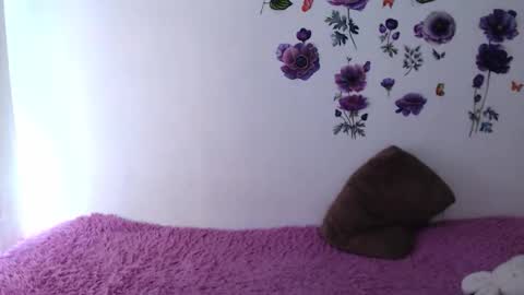 misscelestial online show from 04/04/26, 04:15