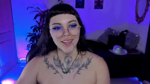 Missy Charlottte.  Hey remember to give me a thumbs up ty online show from 01/18/25, 10:39