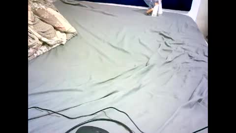 VAL online show from 05/09/26, 02:11