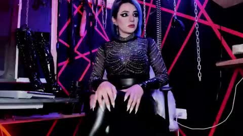 Missdarklady online show from 03/03/26, 11:32