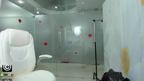 Miss Domina online show from 04/06/26, 02:42