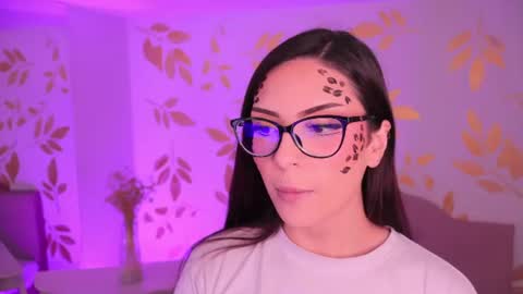 Snapshot of misselektra__ chatting on 06/19/26, 04:06 ELEKTRA online show from 06/19/26, 04:06