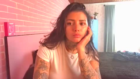 melodie  online show from 09/18/25, 06:54