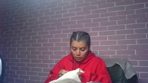 melodie  online show from 12/19/25, 10:11