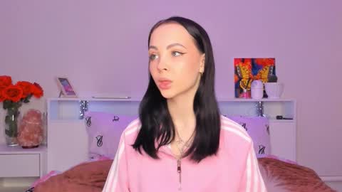 Hello dear my name Elisa online show from 01/18/26, 06:55