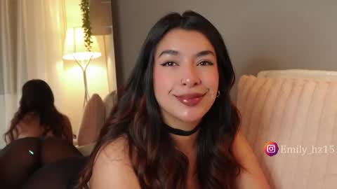 Snapshot of missemily_11 chatting on 04/30/26, 09:48 Yuliana online show from 04/30/26, 09:48