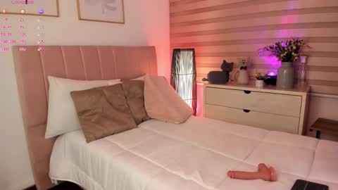 Julieta Arboleda   but i like call me esme online show from 01/05/26, 10:57