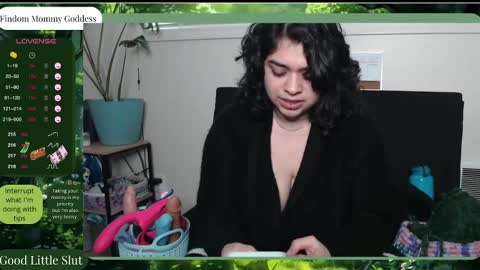 Miss Estephy online show from 02/05/25, 10:22