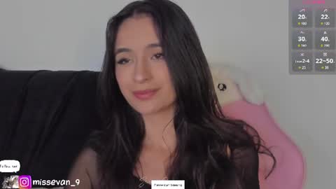 Sami Evan online show from 06/10/26, 02:16