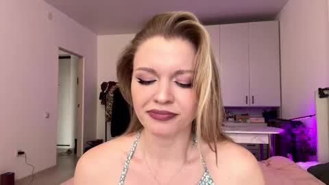 Viola online show from 01/15/26, 07:57