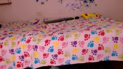 Snapshot of missflowernaugthy1 chatting on 09/27/25, 10:26 flower online show from 09/27/25, 10:26