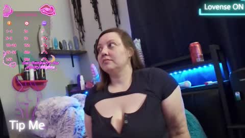 missfoxe12 online show from 11/30/25, 10:14