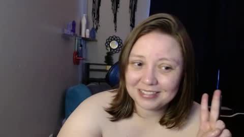missfoxe12 online show from 12/13/25, 07:53