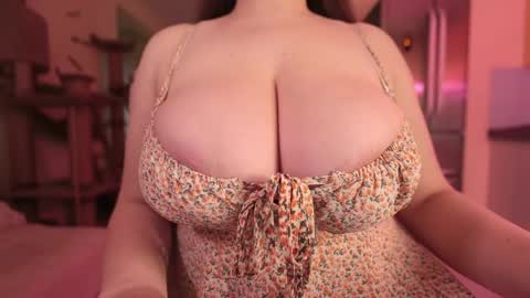 MissFreyaXXX online show from 03/25/26, 09:04