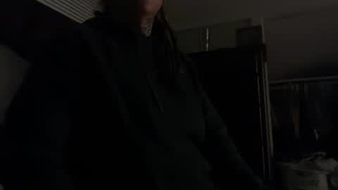 misshoneybadger333 online show from 11/03/25, 08:48