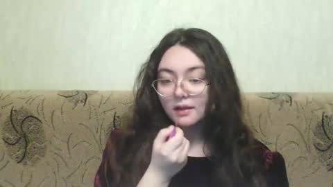 missis mona online show from 03/04/25, 08:02