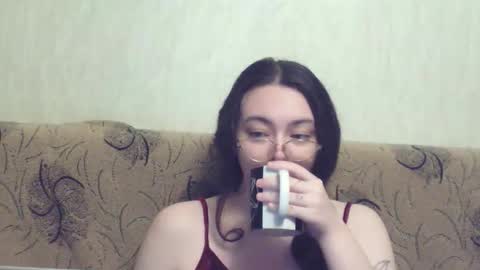 missis mona online show from 10/15/25, 08:42