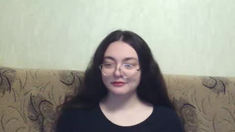 missis mona online show from 10/28/25, 07:34
