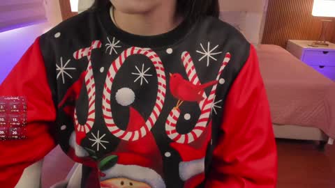 Snapshot of missisabella1 chatting on 12/05/24, 11:38 Bella Castillo online show from 12/05/24, 11:38