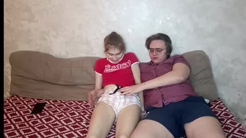 Ashley and Alex online show from 03/22/26, 08:01