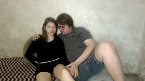 Ashley and Alex online show from 04/09/26, 12:43