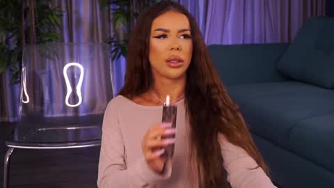 Snapshot of misskiarra chatting on 01/12/25, 05:13 misskiarra online show from 01/12/25, 05:13