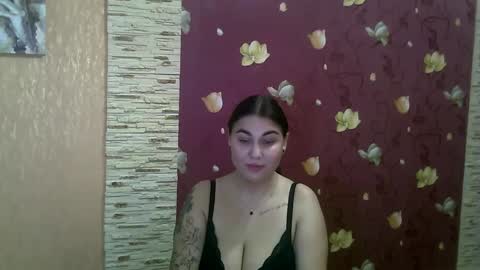 Snapshot of misskiss878 chatting on 12/21/24, 06:02 Lisa online show from 12/21/24, 06:02