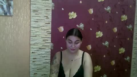 Snapshot of misskiss878 chatting on 12/22/24, 05:32 Lisa online show from 12/22/24, 05:32