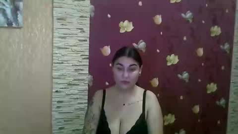 Snapshot of misskiss878 chatting on 02/15/25, 11:36 Lisa online show from 02/15/25, 11:36