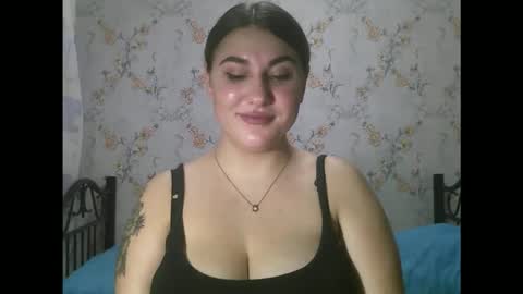 Snapshot of misskiss878 chatting on 10/26/25, 02:06 Lisa online show from 10/26/25, 02:06