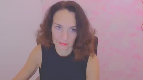 Christina online show from 11/04/25, 12:15