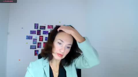 Christina online show from 01/06/26, 06:28