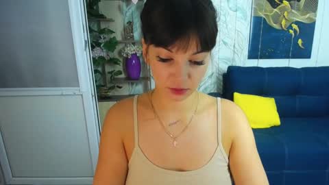 Snapshot of misslauraslim chatting on 10/12/25, 08:02 MissLaura online show from 10/12/25, 08:02