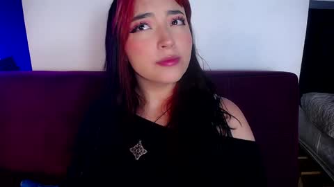 Snapshot of missloise chatting on 01/07/25, 01:14 Miss Loise online show from 01/07/25, 01:14