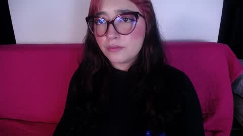 Snapshot of missloise chatting on 01/08/25, 03:50 Miss Loise online show from 01/08/25, 03:50