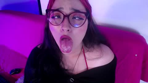 Snapshot of missloise chatting on 01/11/25, 06:44 Miss Loise online show from 01/11/25, 06:44