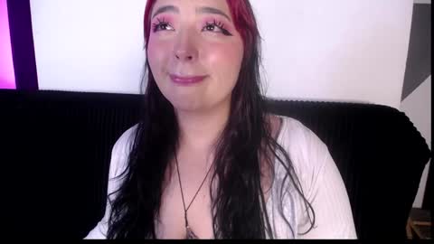 Snapshot of missloise chatting on 01/21/25, 12:50 Miss Loise online show from 01/21/25, 12:50