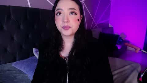 Snapshot of missloise chatting on 03/07/25, 01:40 Miss Loise online show from 03/07/25, 01:40