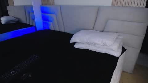 Snapshot of missloise chatting on 11/04/25, 03:38 Miss Loise online show from 11/04/25, 03:38