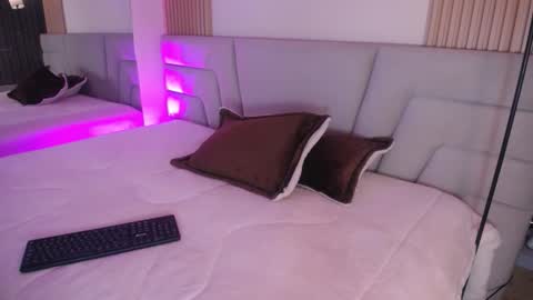 Miss Loise online show from 01/12/26, 03:23